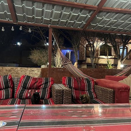 Guest House Attallah Wadi Musa Exterior foto