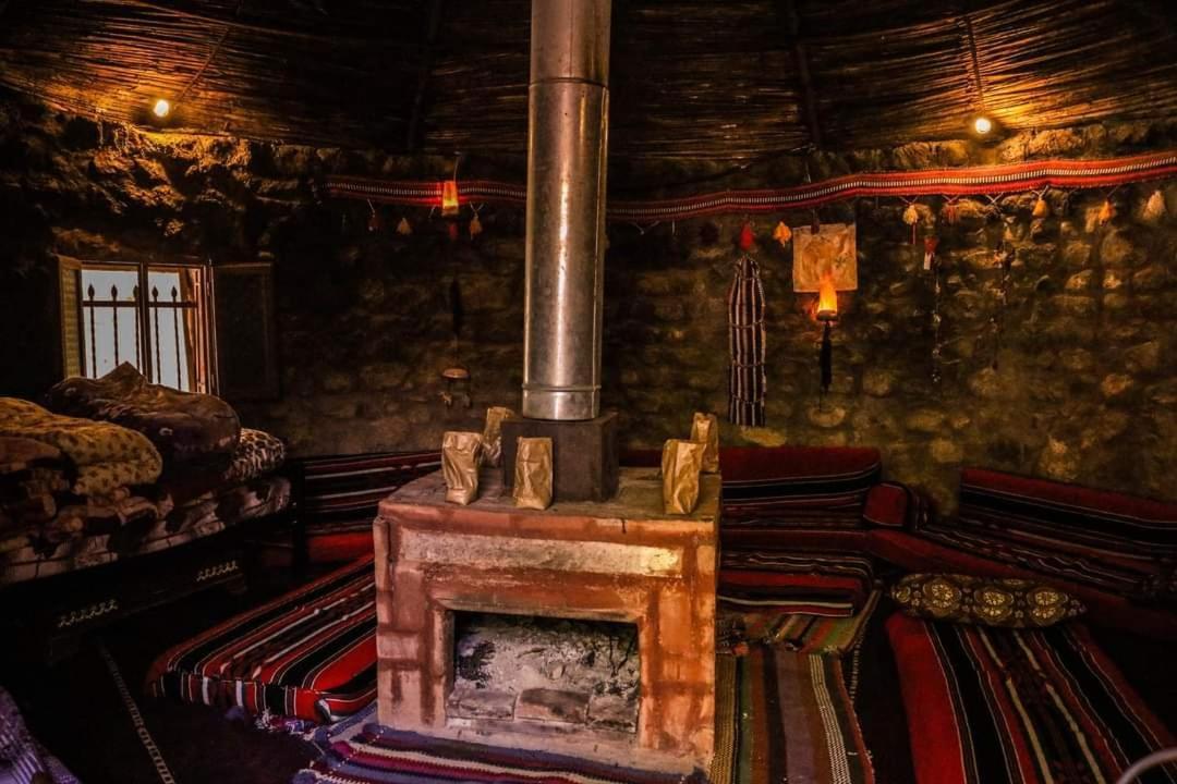 Guest House Attallah Wadi Musa Exterior foto