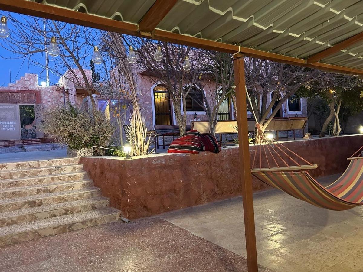 Guest House Attallah Wadi Musa Exterior foto